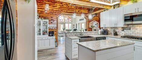 Rumah (4 Bedrooms) | Interior