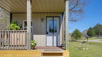 Apartment (0 Bedroom) | Interior