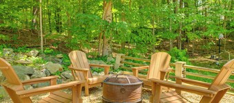 Inviting Alton Bay Home Near Lake Winnipesaukee!