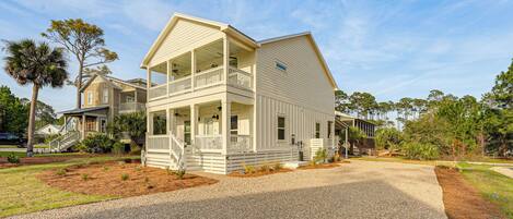 House (3 Bedrooms) | Front of property