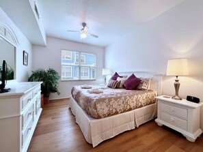 4 bedrooms, free WiFi, bed sheets - Lovely Family Town Home In Great Location 4 Bedroom Townhouse by RedAwning (Kissimmee)