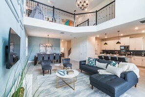 Living area - Beautiful And Spacious 5 Bed Pool Home 5 Bedroom Home by RedAwning (Kissimmee)