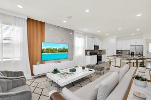 Vila, vários quartos | Área de estar