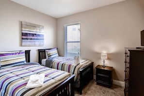 House, 5 Bedrooms | 5 bedrooms, free WiFi, bed sheets