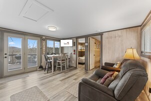 Cabin, 2 Bedrooms | Living area | Smart TV