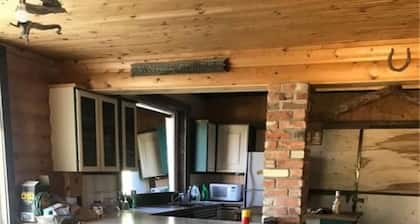 Cabin with modern amenities