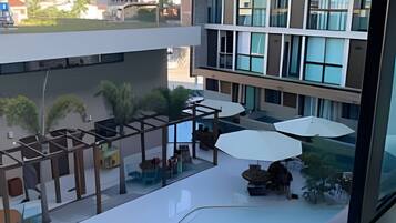Apartamento | Piscina | 3 piscinas externas