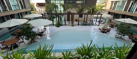 Leilighet – classic | Basseng | 3 utendørsbassenger