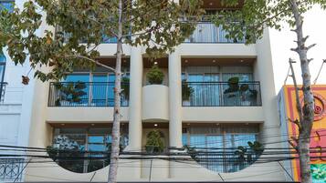 Façana frontal de l'allotjament