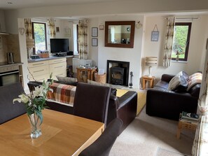 Cottage | Living area | TV - Beautiful 2-bed Cottage in Grewelthorpe , Masham (Ripon)