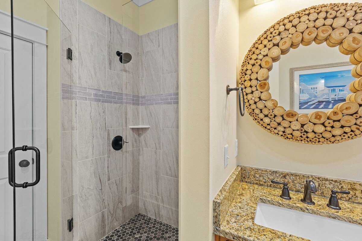 Photo 14 of Take It Easy - Pet-Friendly Destin Vacation Home, Golf Cart, Heated Pool!
