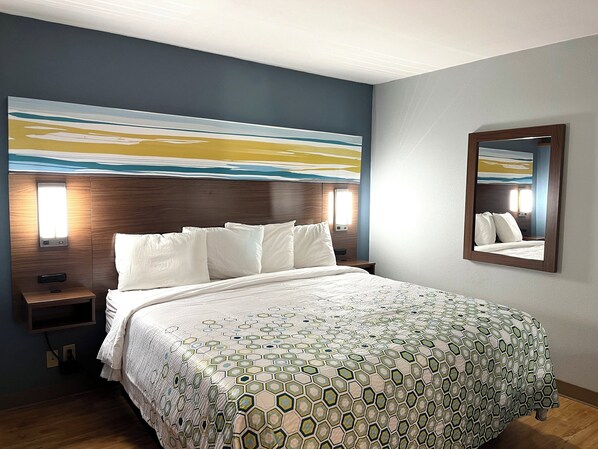 Työpöytä, pimennysverhot, silitysrauta/-lauta, ilmainen Wi-Fi