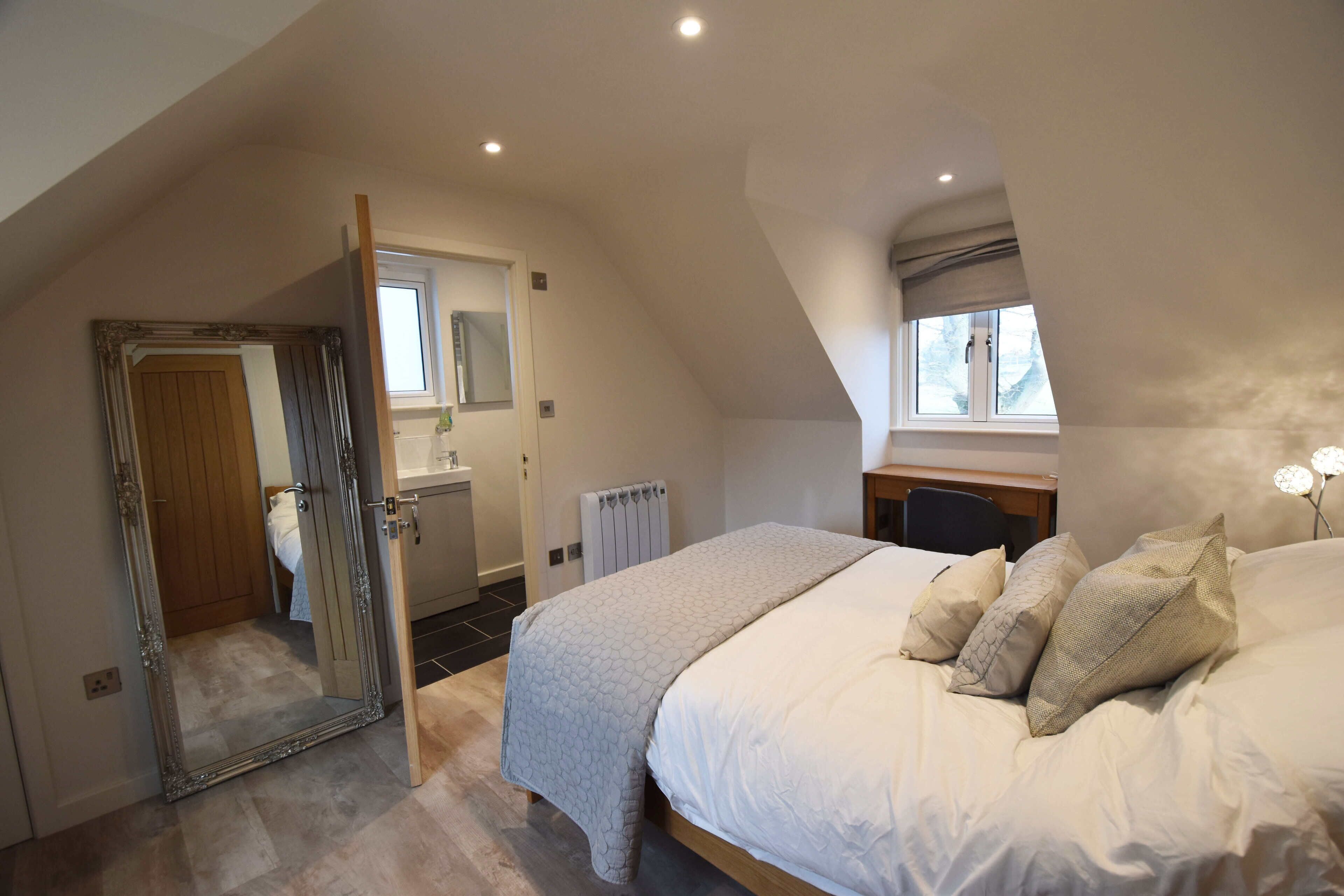 House | 2 bedrooms, iron/ironing board, free WiFi, bed sheets