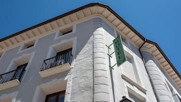 Façade de lâhĂ©bergement