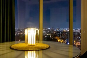 Interior - 18th floor luxury condo with pool (Skopje)