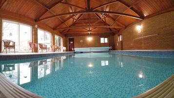 Piscine couverte, piscine chauffée