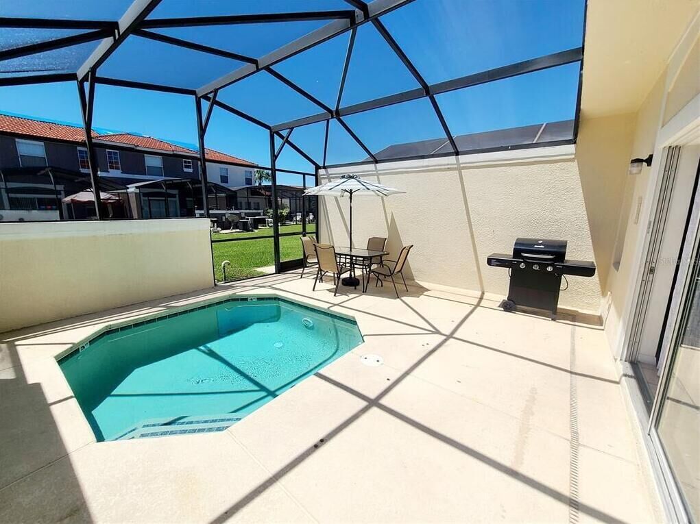 4-bedroom Cozy Townhome Bella Vida Resort with Private Pool