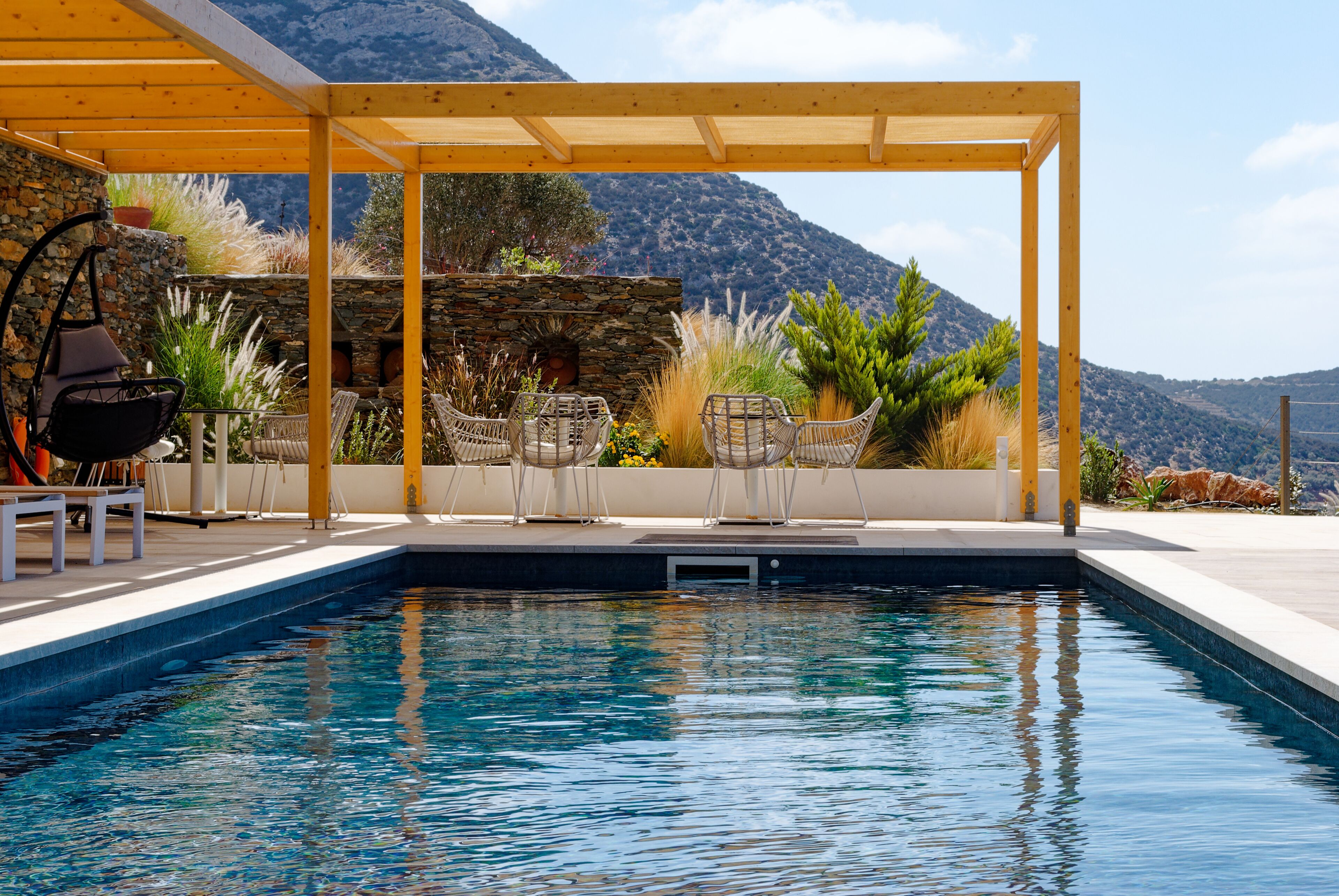 Outdoor pool, pool loungers