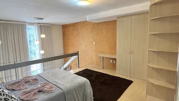 Apartamento tradicional | Escritorio y wifi gratis
