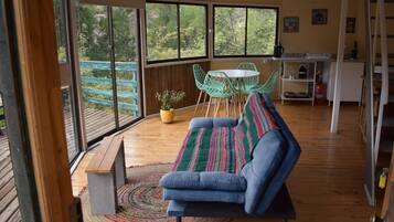 Bücher, Stereoanlage