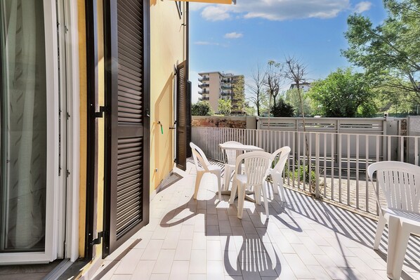 Comfort Apartment, Balcony, City View | Terrace/patio