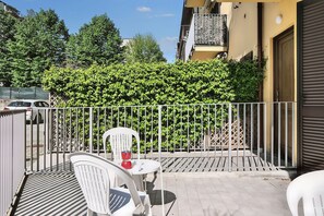 Apartamento Confort, balcón, vistas a la ciudad | Terraza o patio