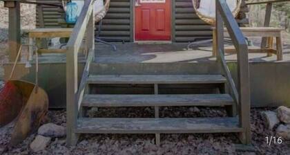 Ouachita Crystal Cabin in the Woods