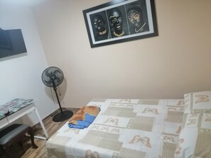 Dobbelt- eller tomannsrom – city | Wi-fi (inkludert)