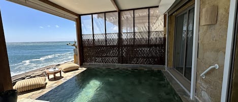 プール