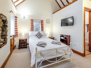 2 bedrooms, WiFi (free), bed sheets - 2 bedroom accommodation in Whitland, near Narberth (Whitland, near Narberth)