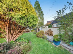 Terrace/patio - 2 bedroom accommodation in Whitland, near Narberth (Whitland, near Narberth)