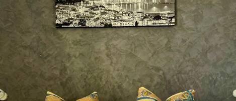 2 bedrooms, iron/ironing board, travel cot, WiFi