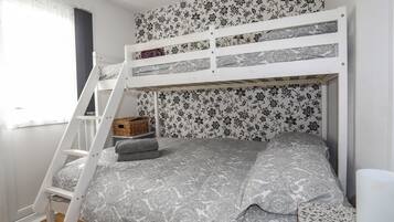2 chambres, Wi-Fi gratuit, décoration personnalisée