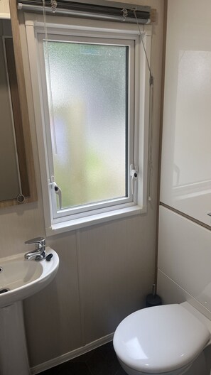 Cabaña | Baño | Regadera, secadora de cabello, toallas 