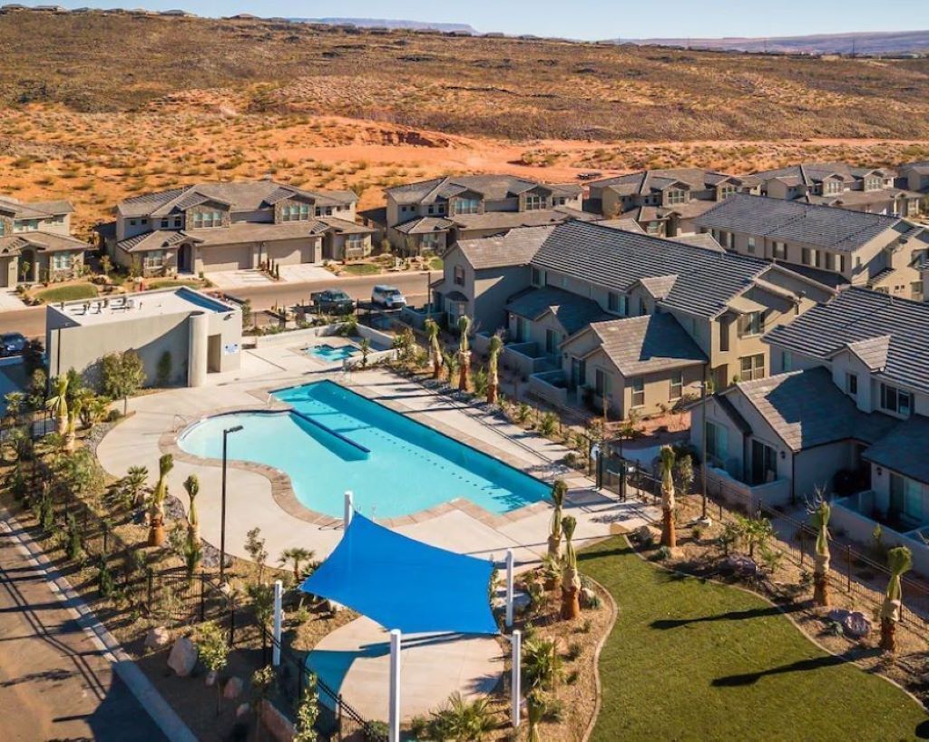 Townhouse near Zions, Sand Hollow State Park & all things St George!