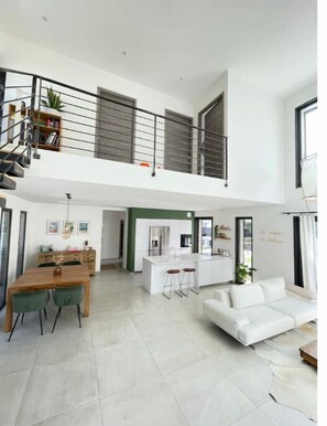 Living area - Villa de Standing à 10 min Daix-en-provence (Bouc-Bel-Air)