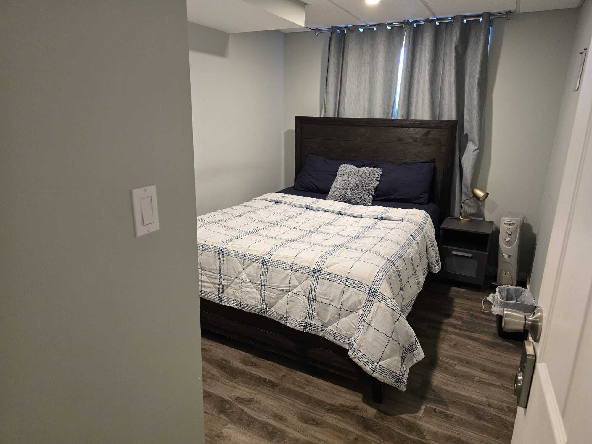 1 chambre, bureau, Wi-Fi, draps fournis