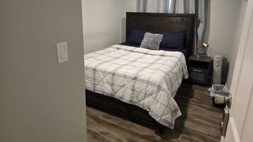 1 chambre, bureau, Wi-Fi, draps fournis