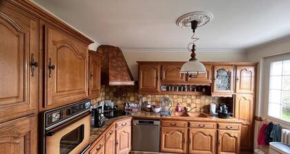 Pour période 24 heures du Mans 2024 à 5 minute du circuit , location semaine.