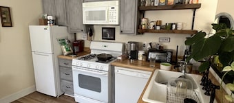 Tranquil Beautiful In-Law suite near Allatoona Lake, Lake Pointe, Kenn Mtn & Atl