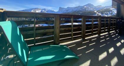 Apartment with balcony and superb view