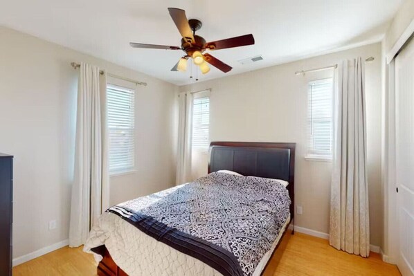 1 bedroom, desk, iron/ironing board, travel cot