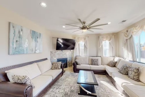 King Beds Castle | Air Hockey | Room TVs | Firepit