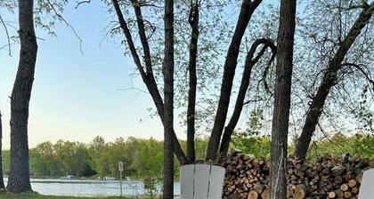 Lakefront Cabin Near Cuyuna Trails In Crosby, Minnesota