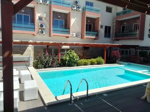 Indoor pool, outdoor pool