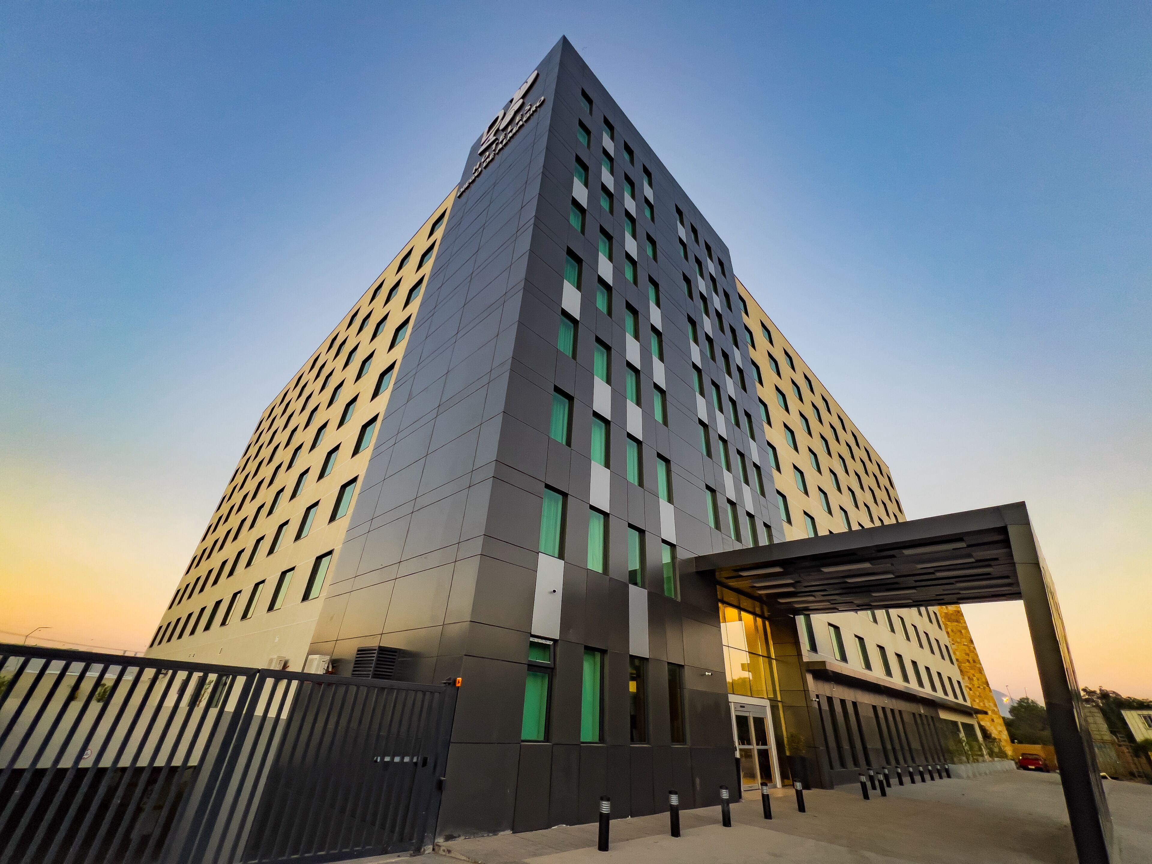 ด้านหน้าที่พัก