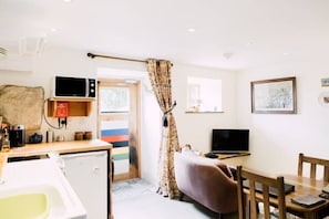 Interior - Ty Beic Country Apartments, The Stable

 (Sarnau Bala)