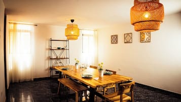 Apartment, Mountain View (H1-3) | Spiseområde på rommet