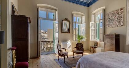Neoclassical appartment in the historical center of Ermoupolis - Syros