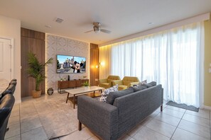Tv, pejs